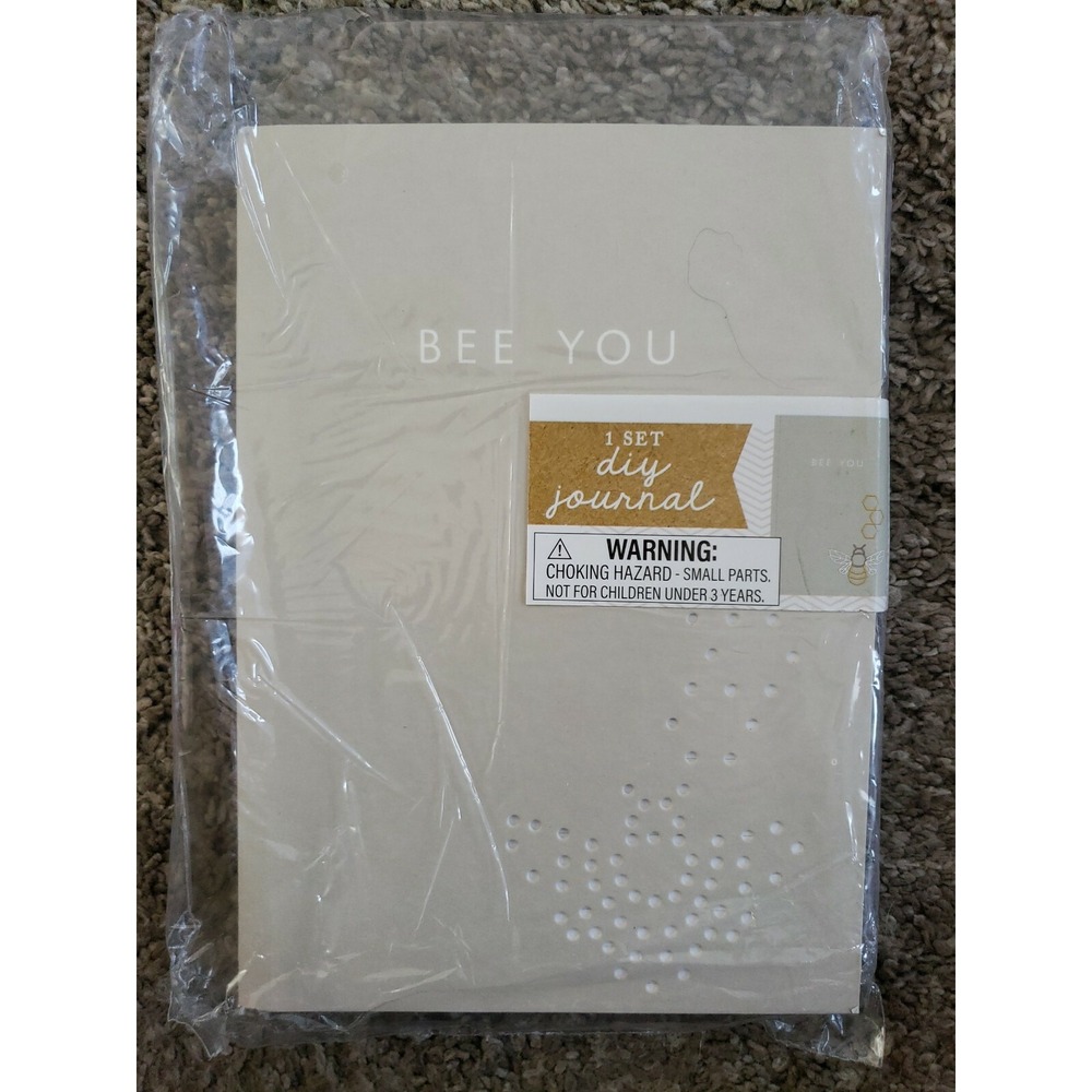 Horizon "Bee You" DIY Journal. 240 Pages. Stitching Bee.